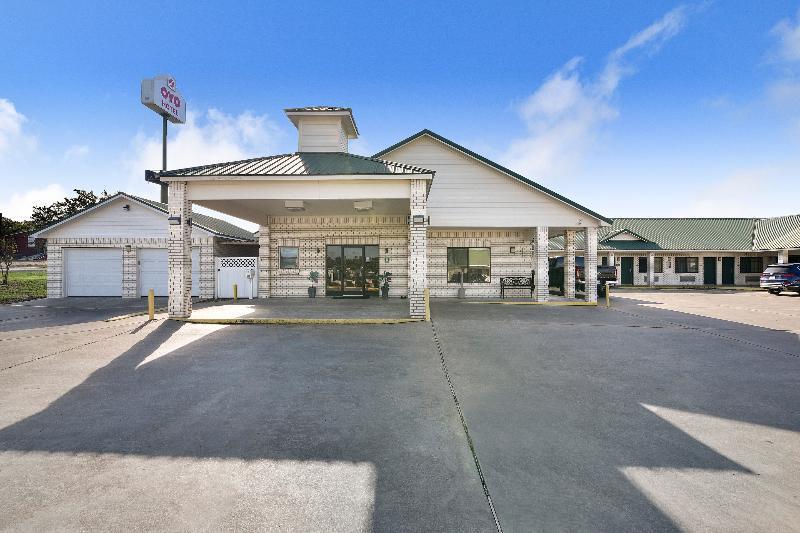 Oyo Hotel Yoakum West Exterior foto